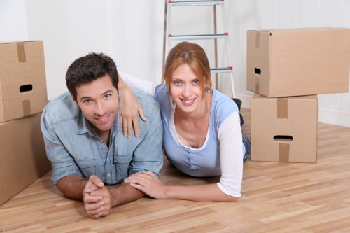 South Wimbledon moving service for homes, flats, and commercial jobs