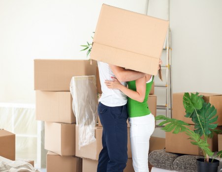 Local removals vehicle near South Wimbledon homes and flats